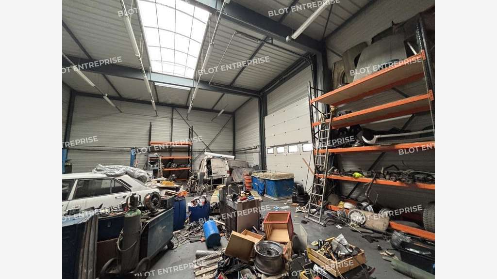 A vendre locaux 292m² Saint-Julien-de-Concelles