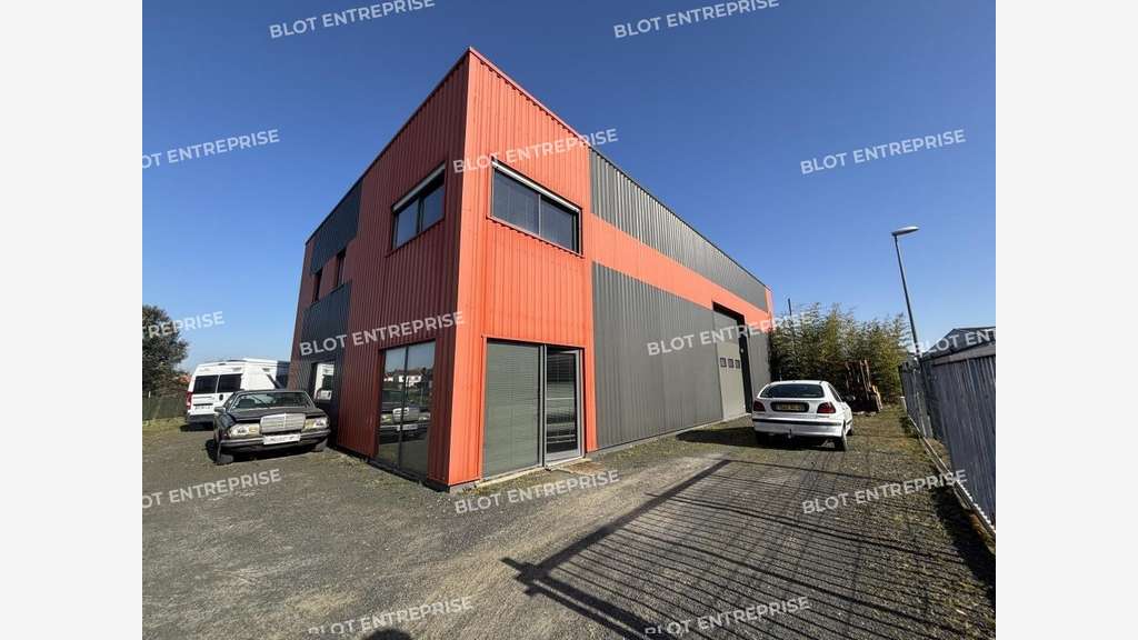 A vendre locaux 292m² Saint-Julien-de-Concelles