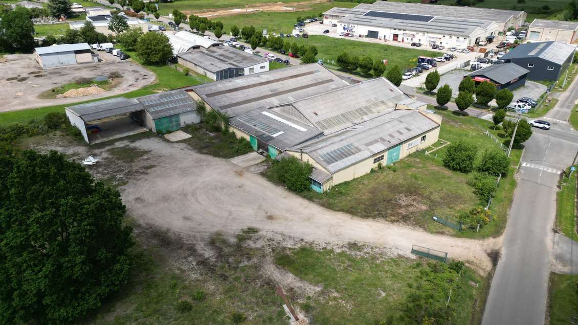 Bâtiment d'activité à vendre en zone d'activité