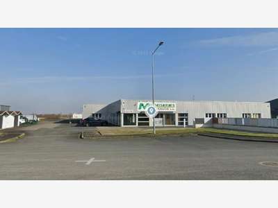 À vendre local d'activités de 2 011m² à Saint Maur