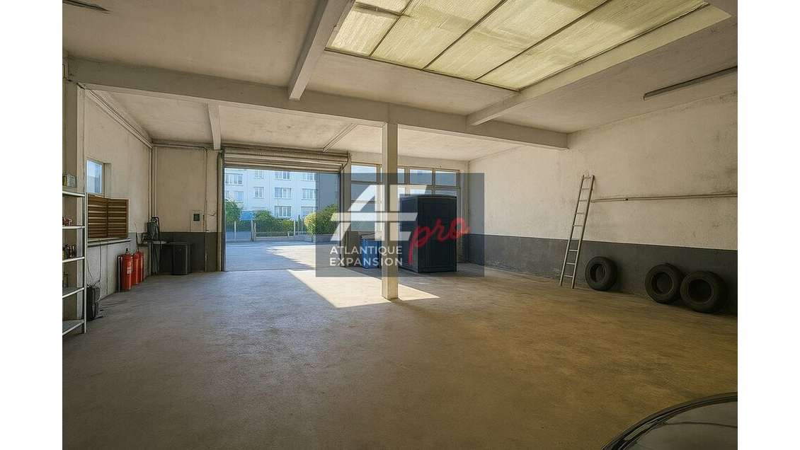 Vente local d'activité 247m² Saint Nazaire centre 