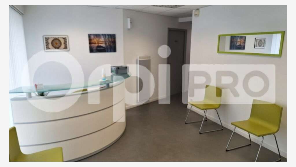 AV local 80m² bon emplacement à Saint Nazaire