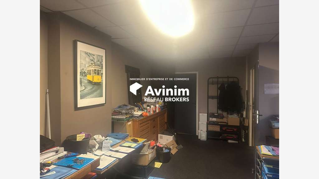 Vente local d'activité 325m² à Saint-Ouen-l'Aumône