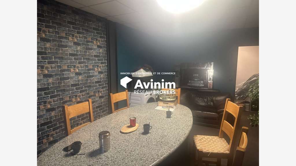 Vente local d'activité 325m² à Saint-Ouen-l'Aumône