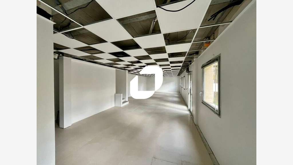 Vente Local d'activité 500m² Saint priest