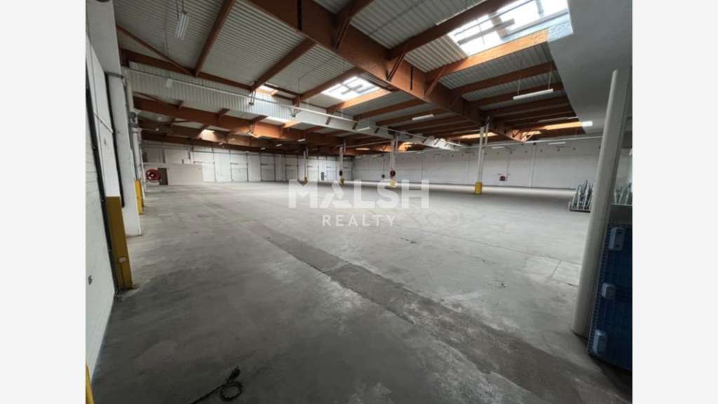 Entrepôt logistique loué à Saint-Quentin-Fallavier