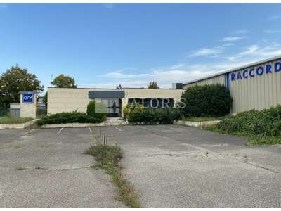 Vente Locaux d'activités - Entrepôts à Saint-Quentin-Fallavier