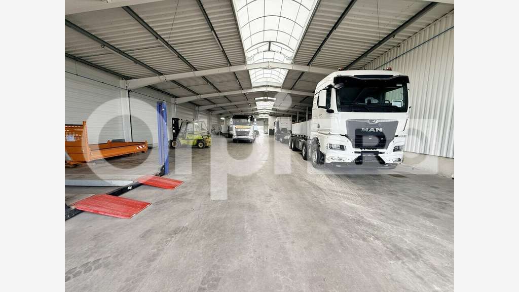 Vente local d'activité 2723m² St-Romain-de-Colbosc