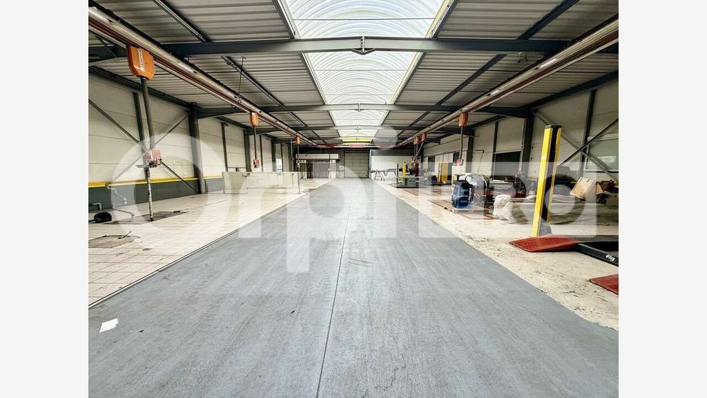 Vente local d'activité 2723m² St-Romain-de-Colbosc