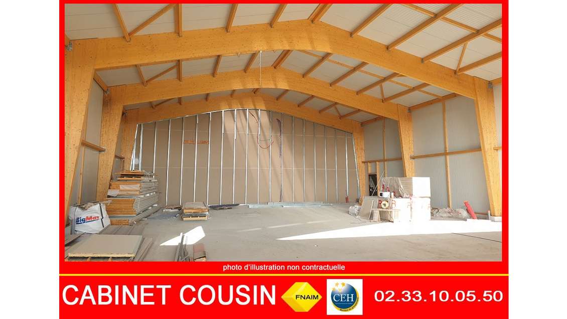 Vente bâtiment 600m² à Saint-Sauveur-le-Vicomte