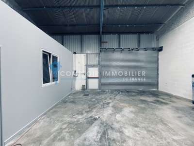 Vente Locaux d'activités - Entrepôts à Saint-Vincent-de-Mercuze