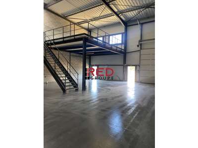 Vente Locaux d'activités - Entrepôts à Signes