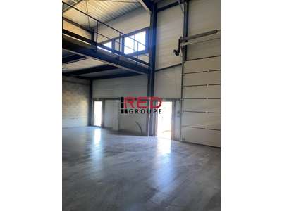 Vente Locaux d'activités - Entrepôts à Signes