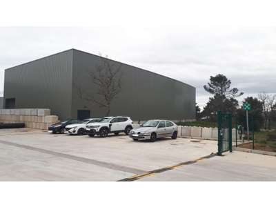 Vente Locaux d'activités - Entrepôts à Signes
