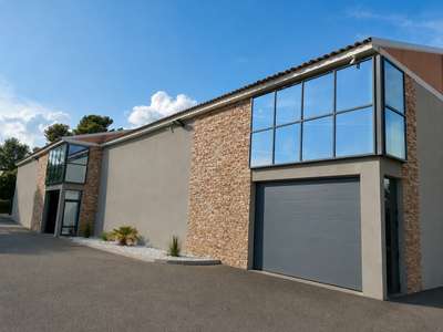 Vente local d'activité premium 1050m² ZA de Signes