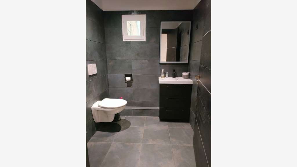 Vente local d'activité premium 1050m² ZA de Signes