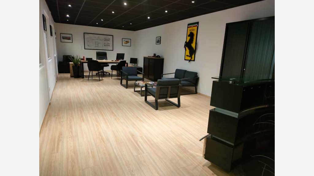 Vente local d'activité premium 1050m² ZA de Signes
