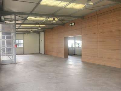 Vente bâtiment 1165m² Parc du plateau de Signes