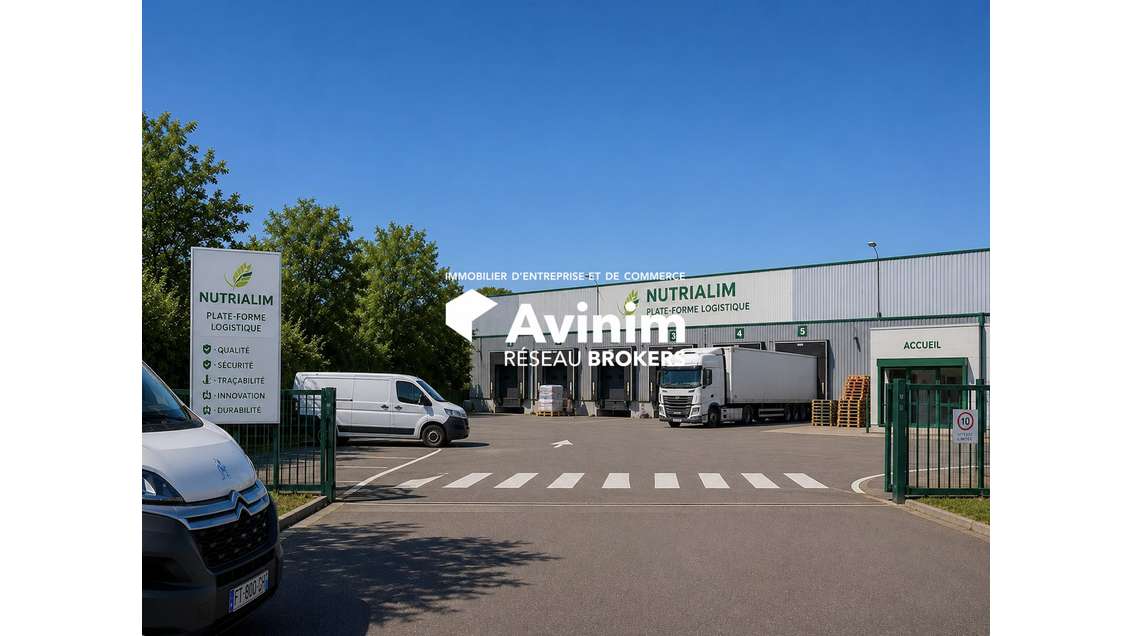 Locaux industriel sur 14 288 m² de terrain a