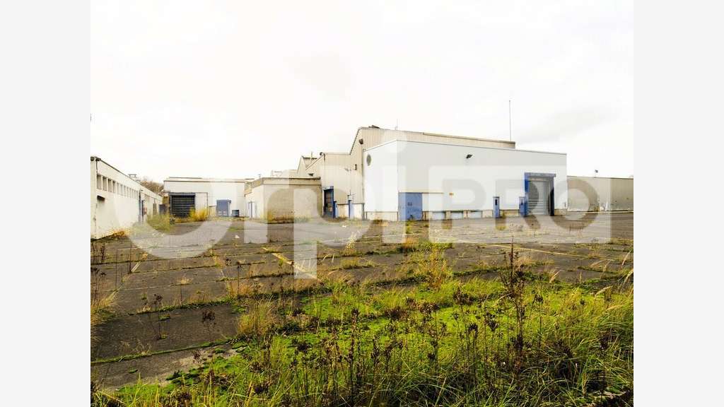 Entrepôts à vendre à Soissons ZA de Pinon