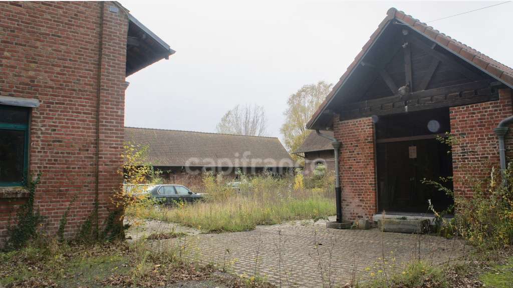 Local/bureau à vendre STEENWERCK (59) Corps de 