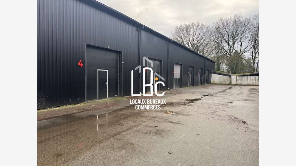 AV local multi activités 145m² à Sucé-sur-Erdre