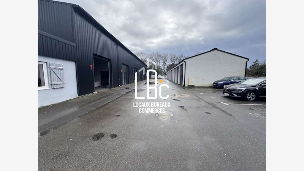 AV local multi activités 145m² à Sucé-sur-Erdre
