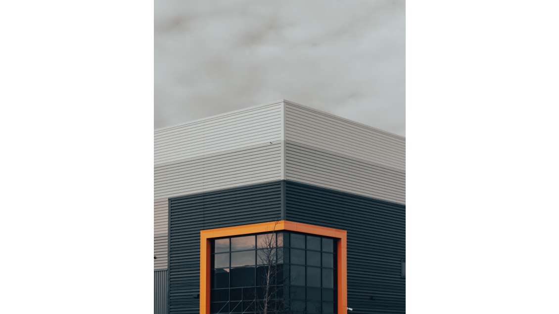 Bâtiment professionnel zone artisanale Nord Nantes