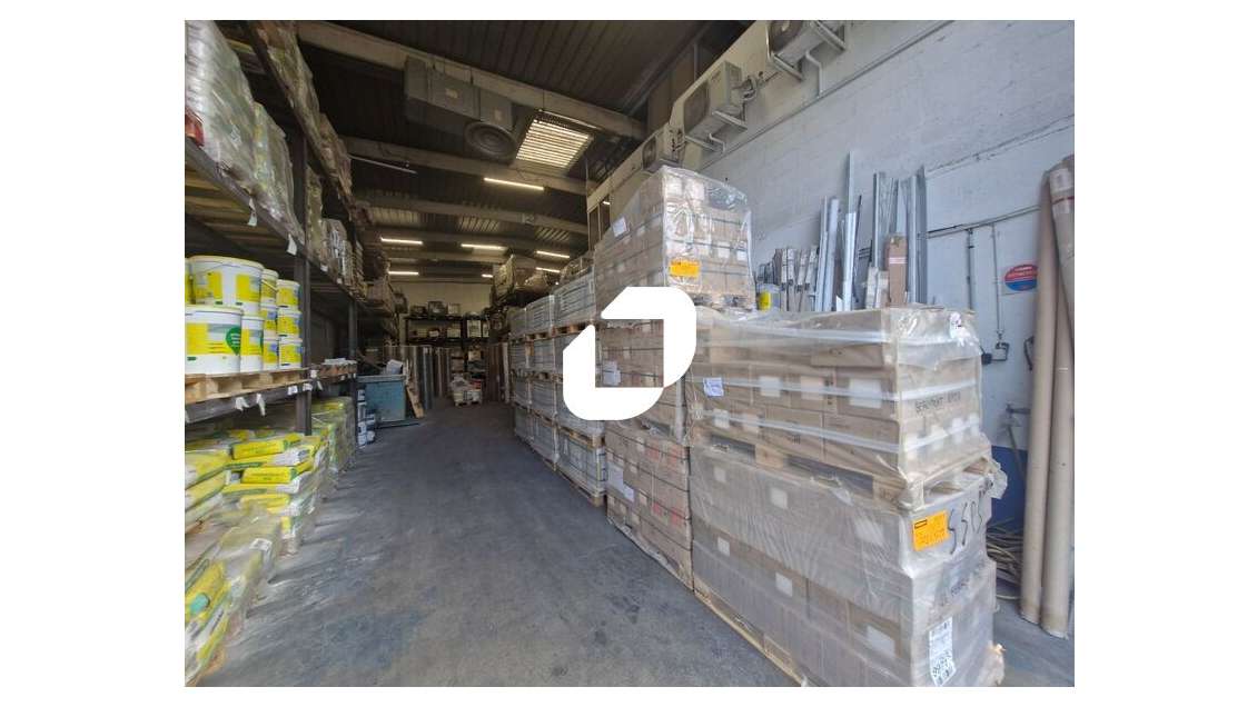 Vente Local d'activité 800m² Torcy