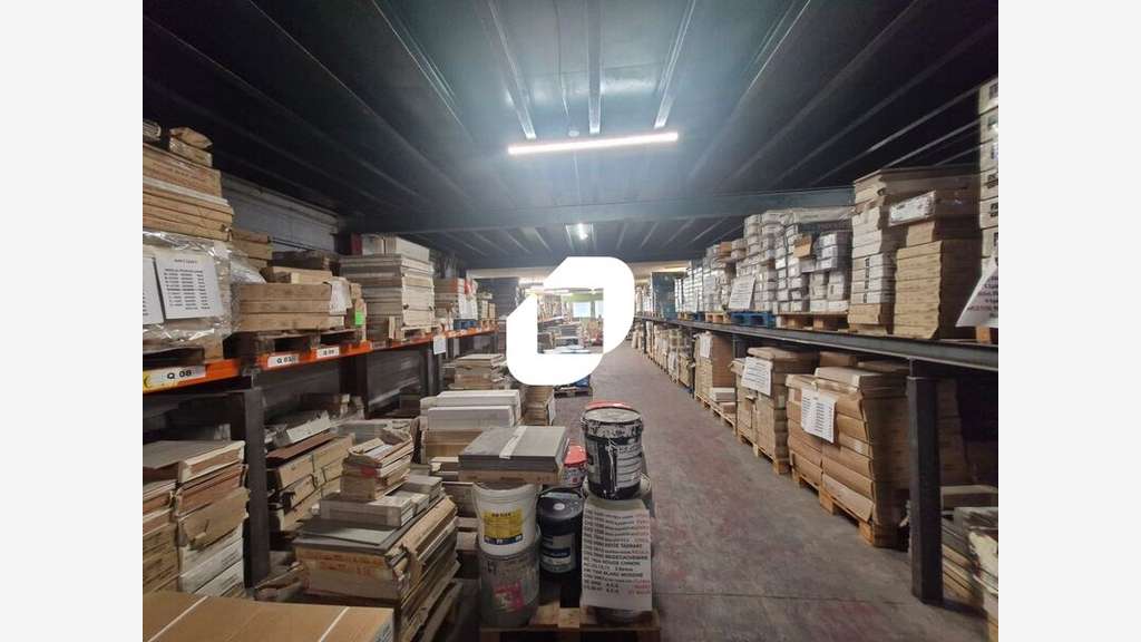 Vente Local d'activité 800m² Torcy