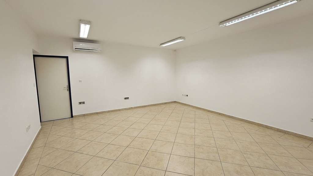Vente locaux loués 438m² à Toulon Est