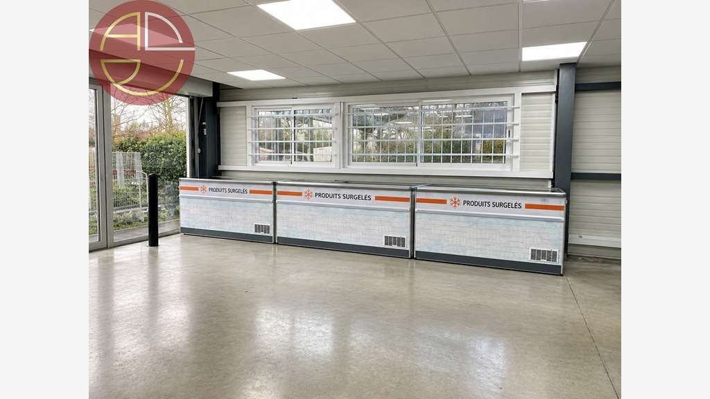 AV entrepôt 710m² à Toulouse zone de Sesquières