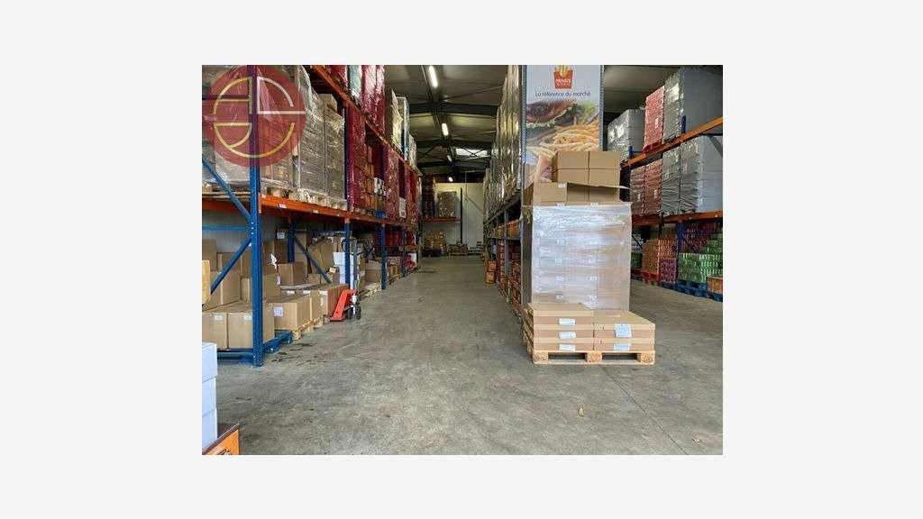 AV entrepôt 710m² à Toulouse zone de Sesquières