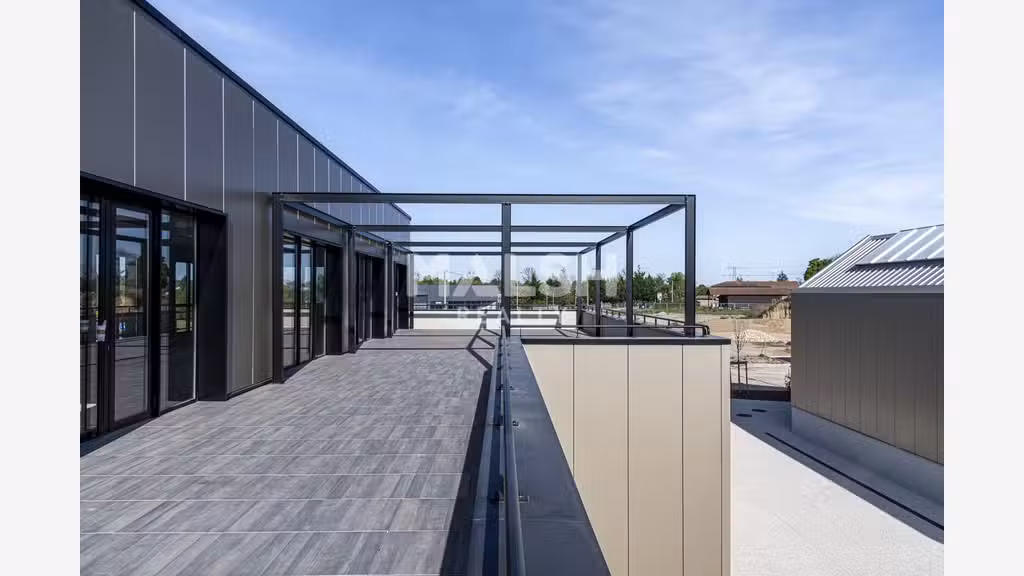 Locaux d'Activités neufs à TOUSSIEU - A VENDRE OU