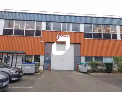 Vente Local d'activité 1724m² Trappes