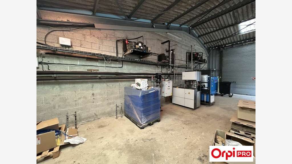 Vente bâtiment d'activité de 488m² à Trégomeur