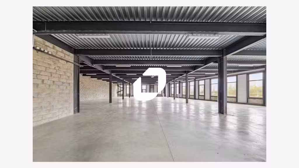 Vente Local d'activité 1971m² Tremblay en france