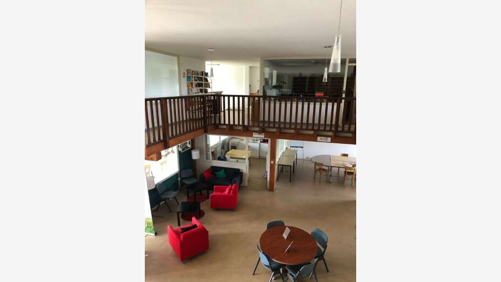 Immeuble commercial 760m² sur 1200m² à Valence