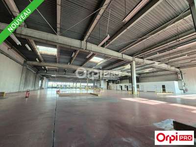 Local d'activité 2700m² à vendre sur Valence