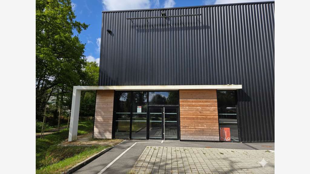 Vente local d'activité 750m² à Vannes Ouest