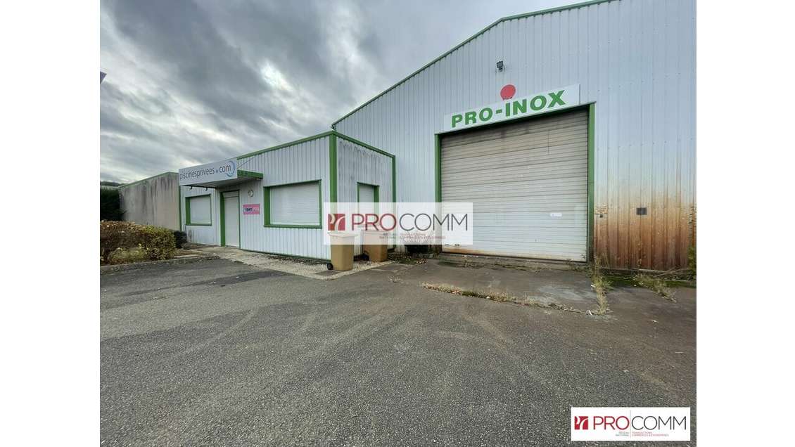 Local d'activité 865m² à vendre à Vernouillet 