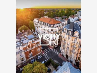 VICHY - ENTREPOT - LOCAL D'ACTIVITE à vendre