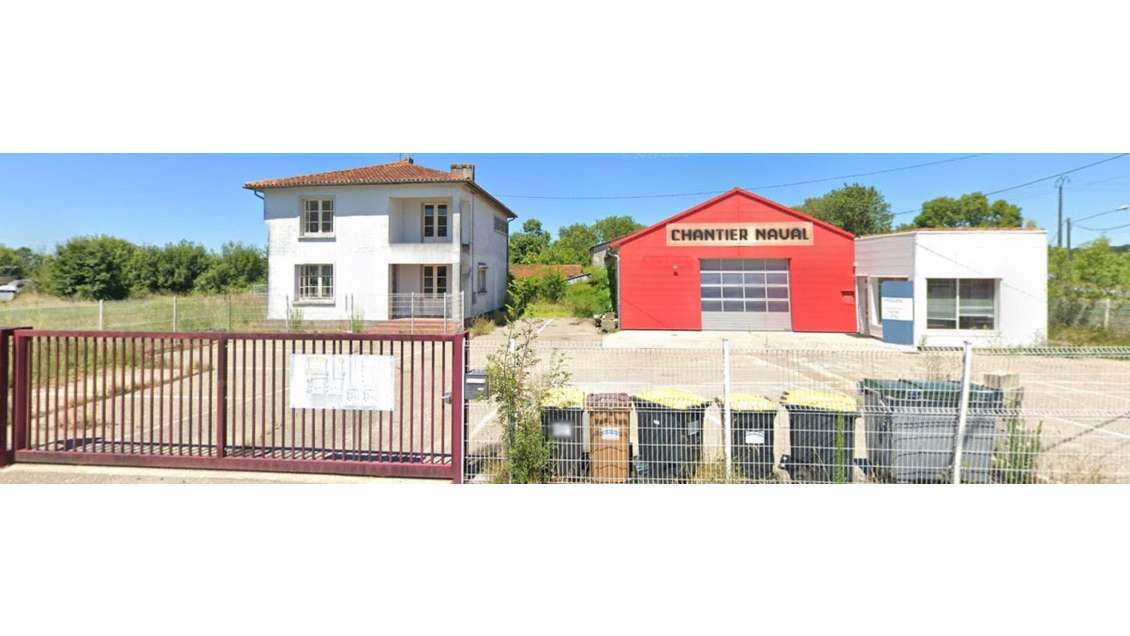 Vente garage automobile loué à Villeneuve