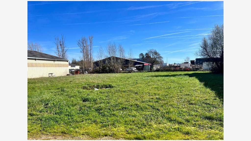 Vente bâtiment industriel ZI Villeneuve sur Lot