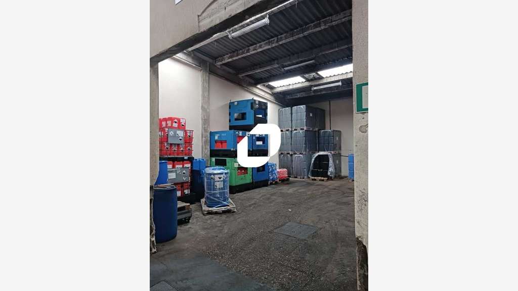 Vente Local d'activité 2107m² Vitry sur seine