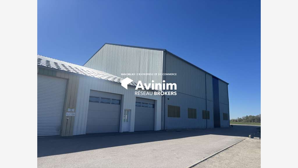 Immobilier Professionnel à vendre Vuillecin