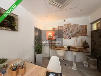 Local atypique 193m² à vendre à Avignon Montfavet