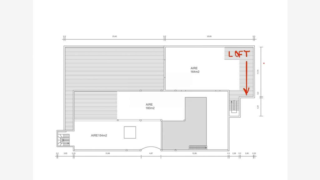 Local d'activité 1485m² à St-Thibault-des-Vignes