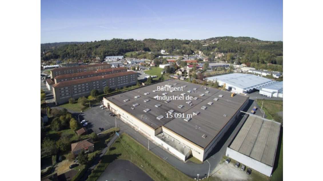 Vente local  15091m² ZAC de Madrazès à Sarlat