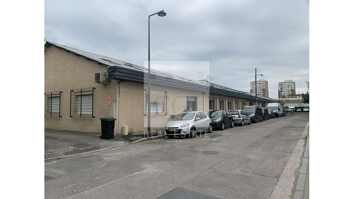 Vente local d'activités 2005m² à Villeurbanne